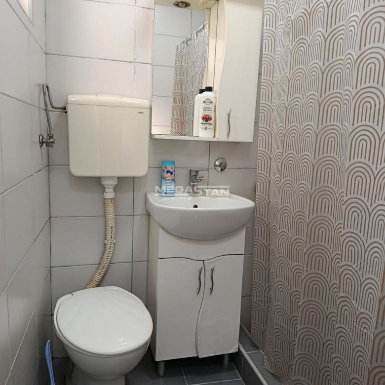 Stan Prodaja Beograd Karaburma 25 m2