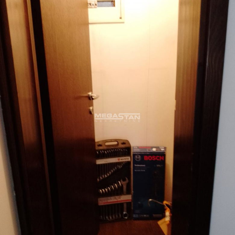 Lokal na prodaju, Lekino Brdo, Beograd, 87m², 220.000 €