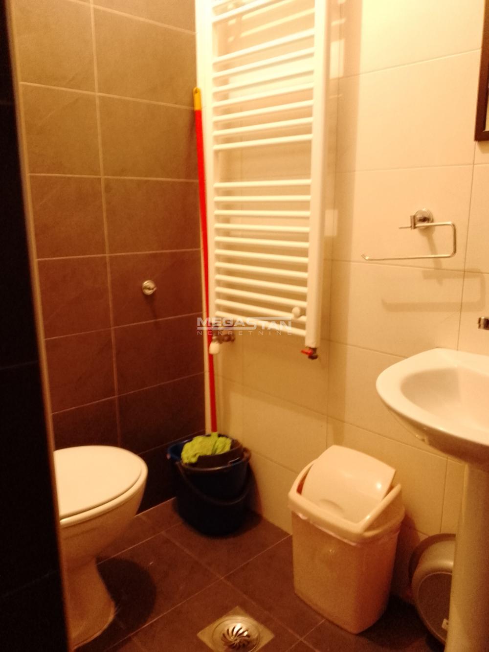 Lokal Prodaja Beograd Lokal Prodaja Beograd Lekino Brdo 87 m2