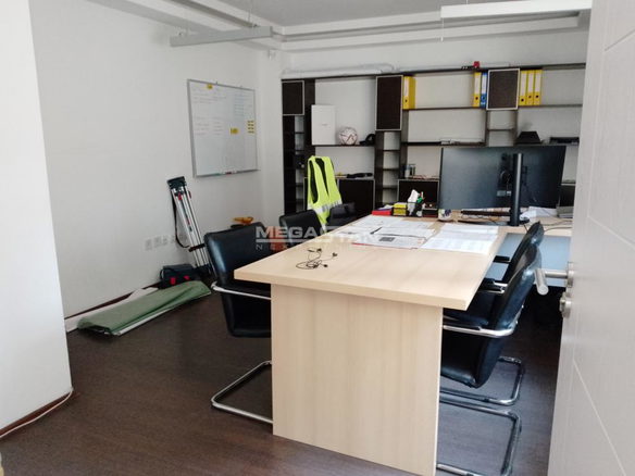 Lokal Prodaja Beograd Lekino Brdo 87 m2