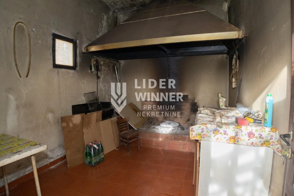 148120578-19-20260512175834 Trosoban stan na prodaju, Resnik, Beograd, 70m², 140.000 €