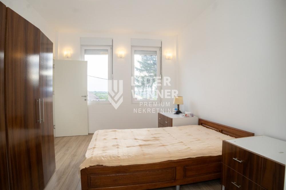 148120578-7-20260512175828 Trosoban stan na prodaju, Resnik, Beograd, 70m², 140.000 €
