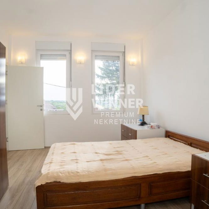 Trosoban stan na prodaju, Resnik, Beograd, 70m², 140.000 €