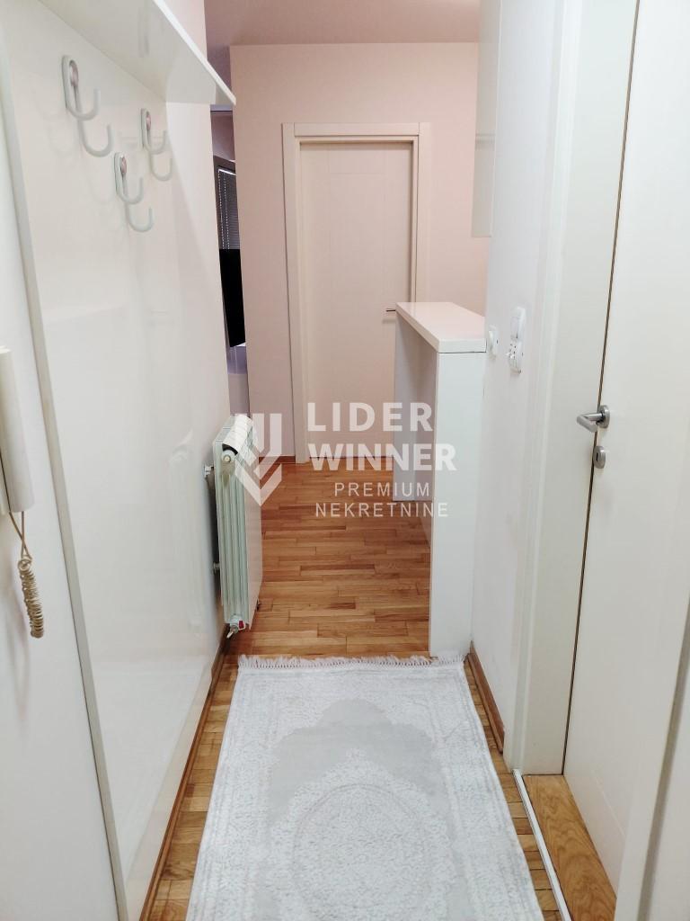 Jednoiposoban stan na prodaju, Miljakovac, Beograd, 35m², 138.000 €