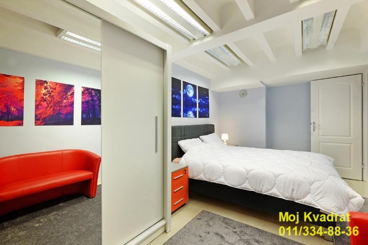 Dvosoban stan na prodaju, Krunski Venac, Beograd, 50m², 196.000 €