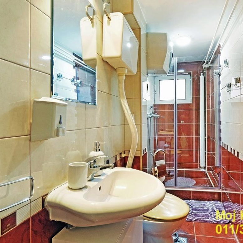 Dvosoban stan na prodaju, Krunski Venac, Beograd, 50m², 196.000 €