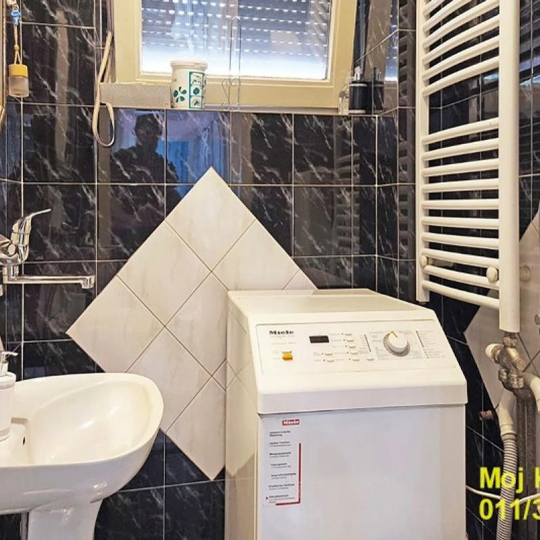 Kuća na prodaju, Banovo Brdo, Beograd, 200m², 520.000 €