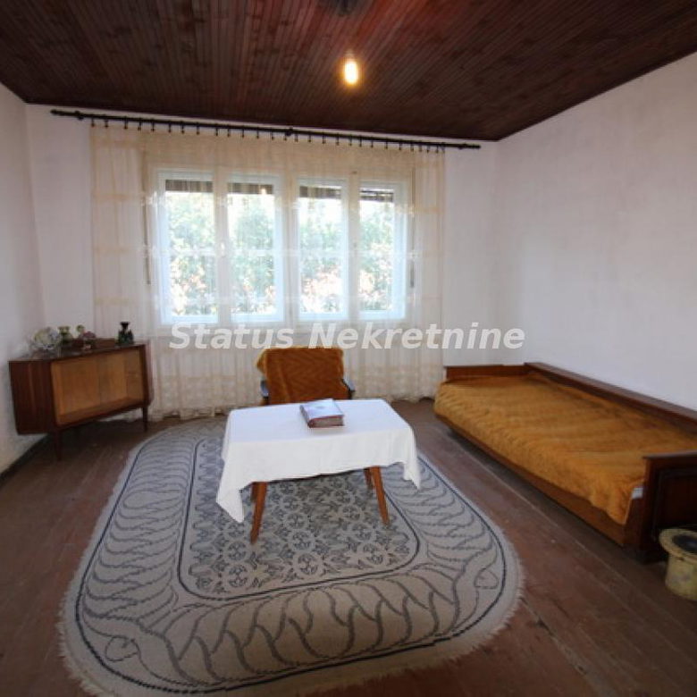 Kuća na prodaju, Kikinda, 131m², 61.800 €