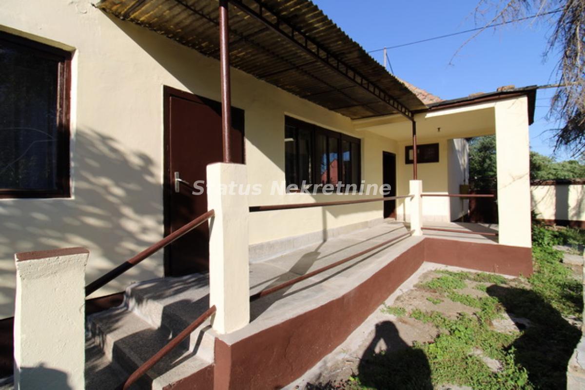 actionimagesite31agencystatusimgihjjqoedds-img-6452-resize Kuća na prodaju, Kikinda, 131m², 61.800 €