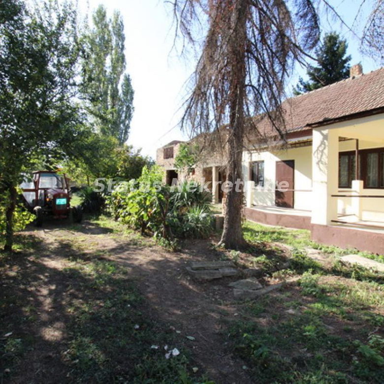 Kuća na prodaju, Kikinda, 131m², 61.800 €