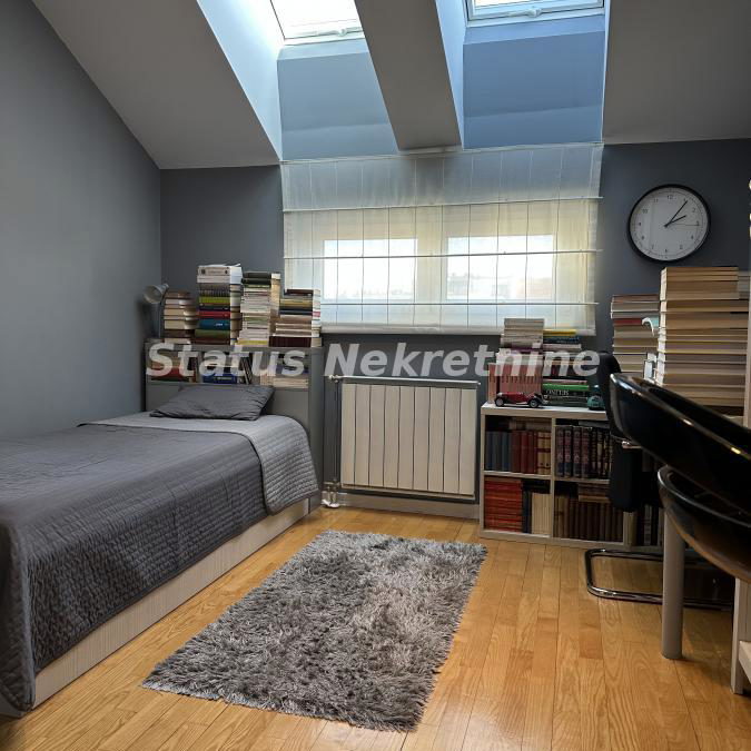 Četvorosoban stan na prodaju, Grbavica, Novi Sad, 134m², 396.550 €