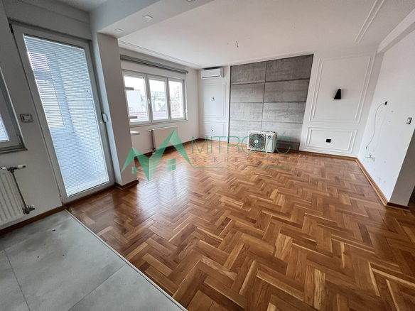 Lokal Prodaja Novi Sad  146 m2