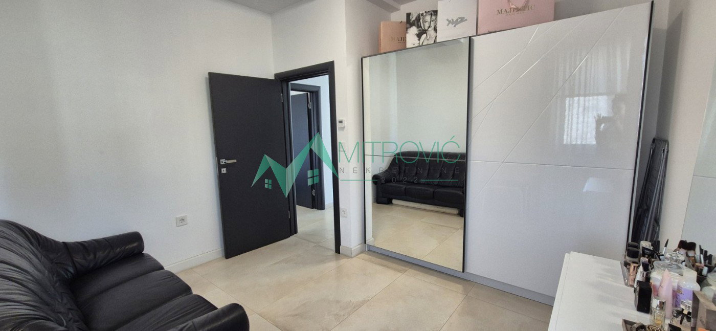 kuce-petrovaradin-3000262-2jlae Kuća na prodaju, Petrovaradin, Novi Sad, 172m², 398.000 €