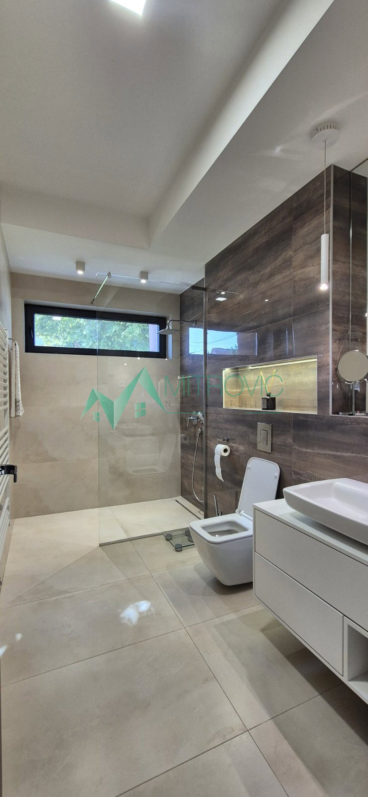 kuce-petrovaradin-3000262-asuq7 Kuća na prodaju, Petrovaradin, Novi Sad, 172m², 398.000 €