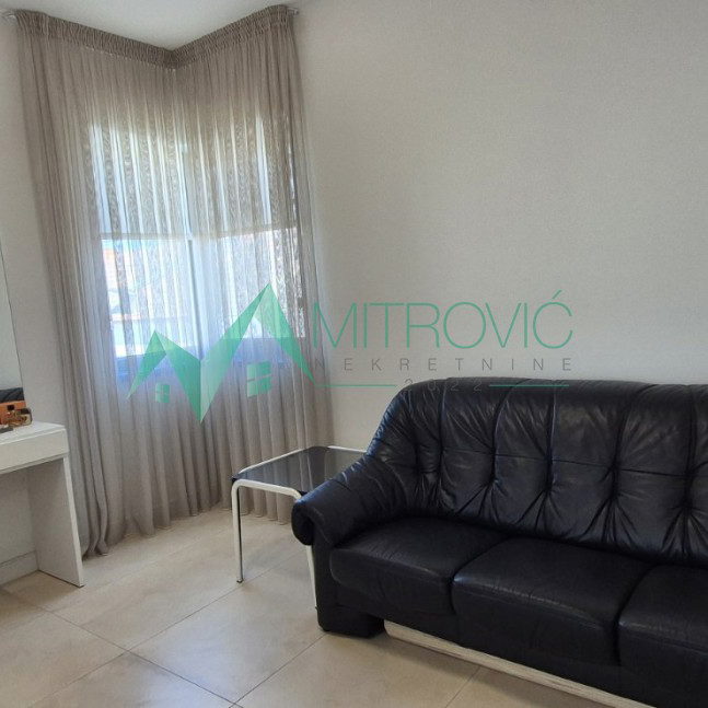 Kuća na prodaju, Petrovaradin, Novi Sad, 172m², 398.000 €