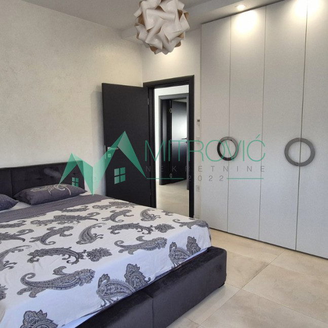 Kuća na prodaju, Petrovaradin, Novi Sad, 172m², 398.000 €
