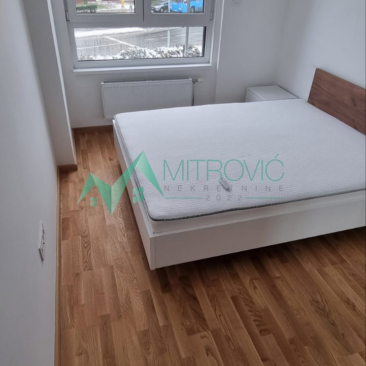 Stan Prodaja Petrovaradin  45 m2