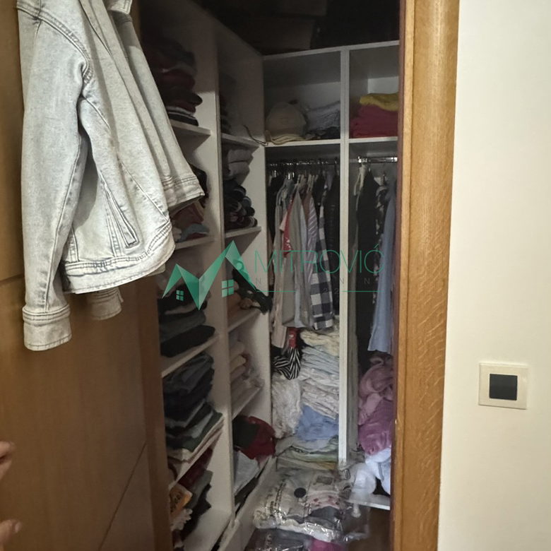 Trosoban stan na prodaju, Nova Detelinara, Novi Sad, 69m², 221.450 €