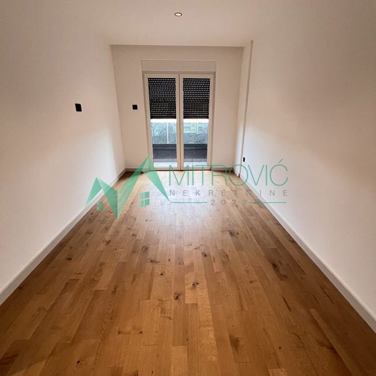 Petosoban stan na prodaju, Telep, Novi Sad, 210m², 669.500 €