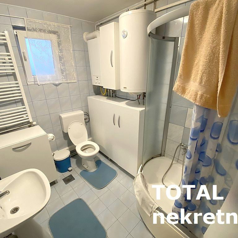 Kuća na prodaju, Popovica, Novi Sad, 220m², 432.600 €
