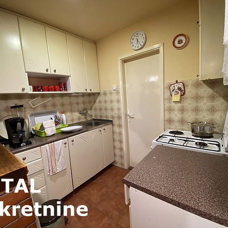 Kuća Prodaja Novi Sad Popovica 220 m2