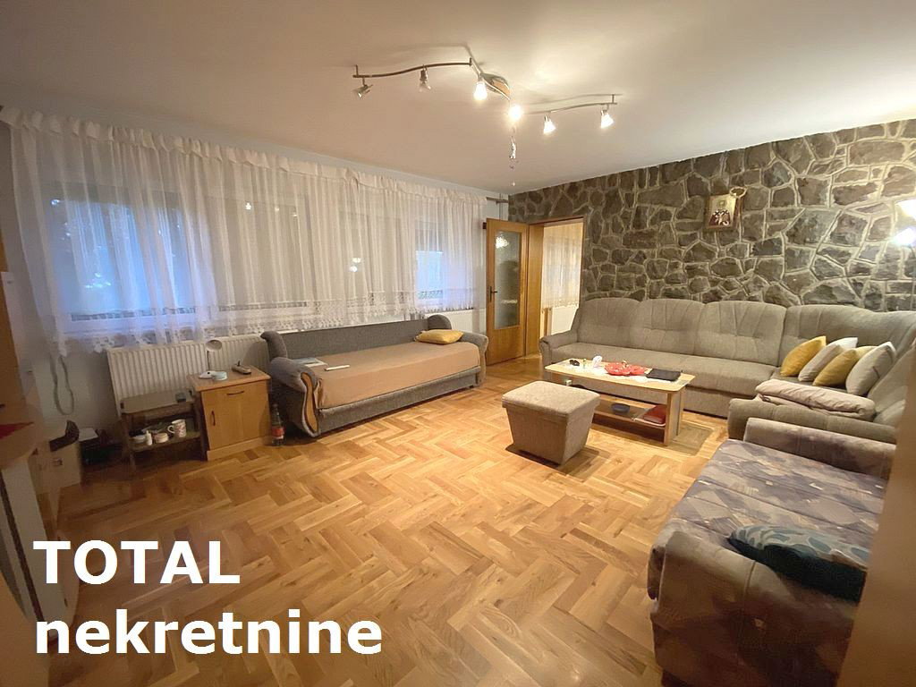 Kuća Prodaja Novi Sad Kuća Prodaja Novi Sad Popovica 220 m2