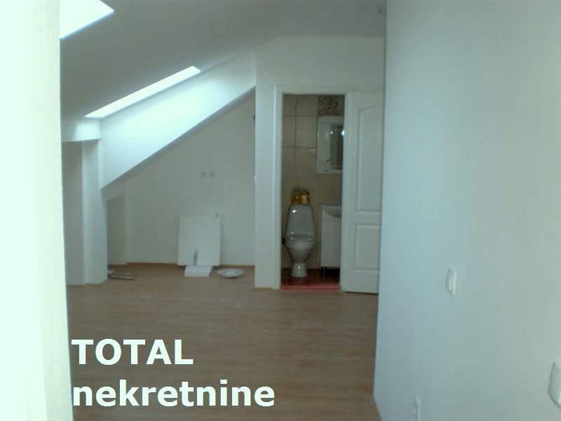 Stan Prodaja Novi Sad  74 m2