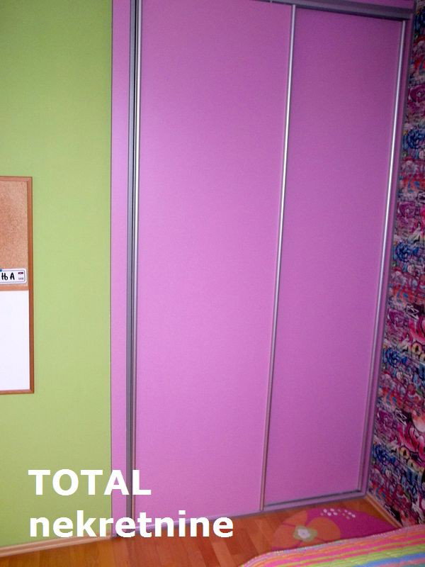 Stan Prodaja Novi Sad  76 m2