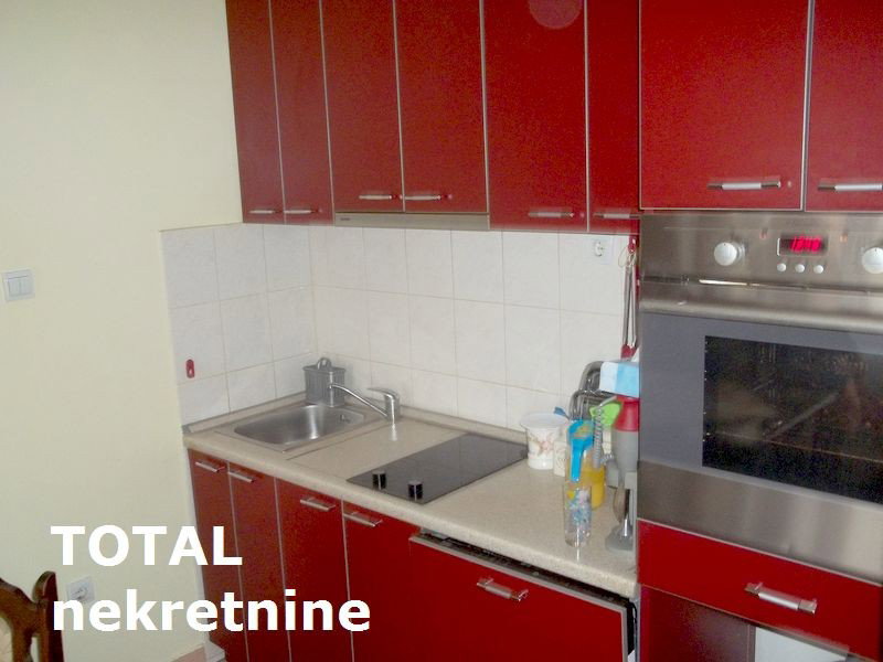 Stan Prodaja Novi Sad  76 m2