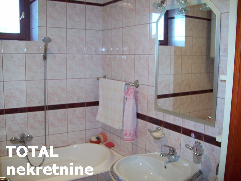 Kuća na prodaju, Klisa, Novi Sad, 227m², 360.500 €