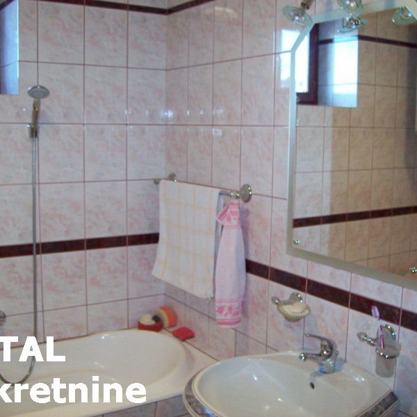 Kuća na prodaju, Klisa, Novi Sad, 227m², 360.500 €