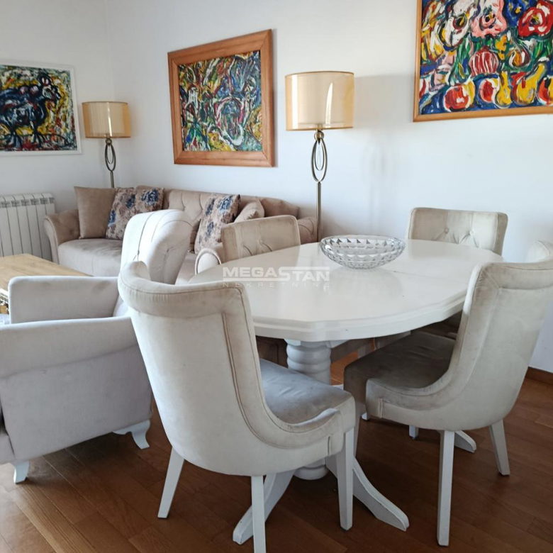 Dvoiposoban stan na prodaju, Dušanovac, Beograd, 75m², 240.000 €