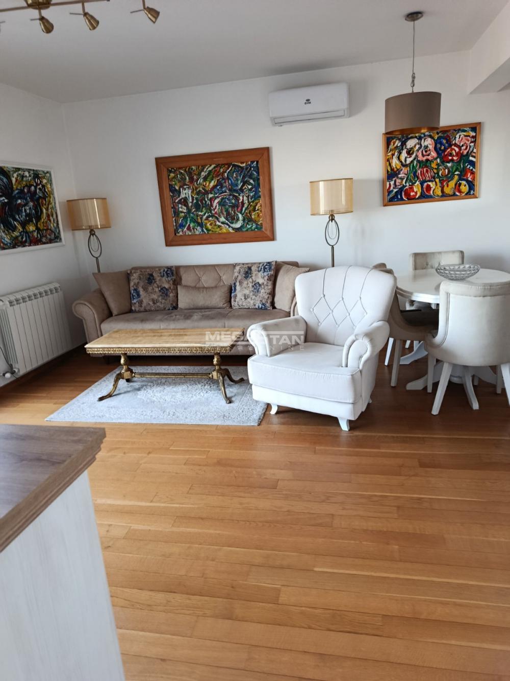 Dvoiposoban stan na prodaju, Dušanovac, Beograd, 75m², 240.000 €