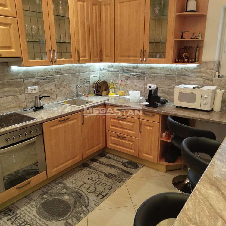 Kuća na prodaju, Leštane, Beograd, 280m², 420.000 €