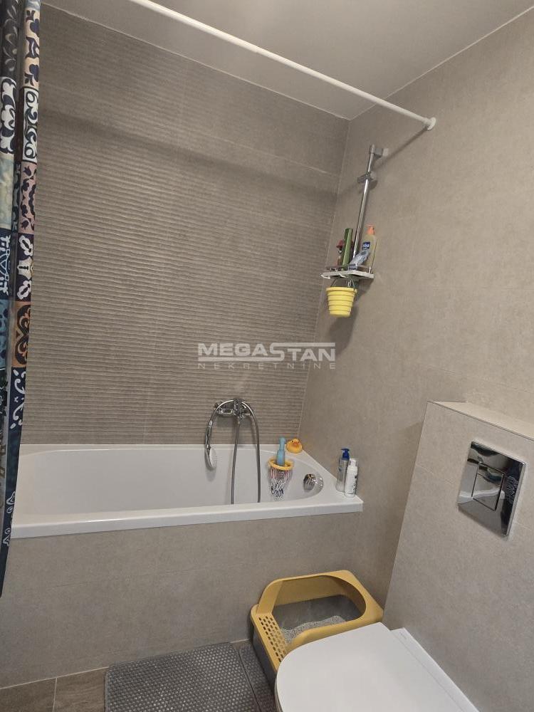 108099807-24-20260825095127 Trosoban stan na prodaju, Cerak, Beograd, 84m², 299.500 €