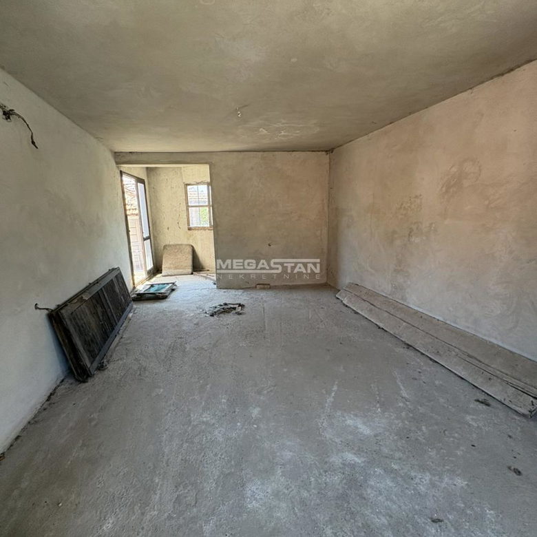 Kuća na prodaju, Mali Mokri Lug, Beograd, 414m², 320.000 €
