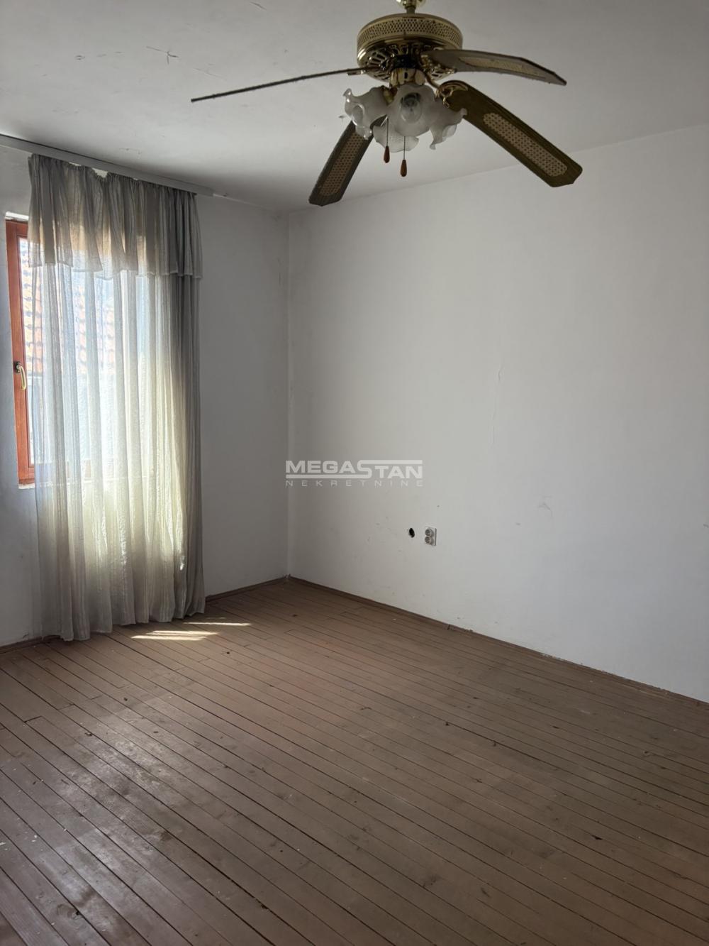 Kuća Prodaja Beograd Kuća Prodaja Beograd Mali Mokri Lug 414 m2