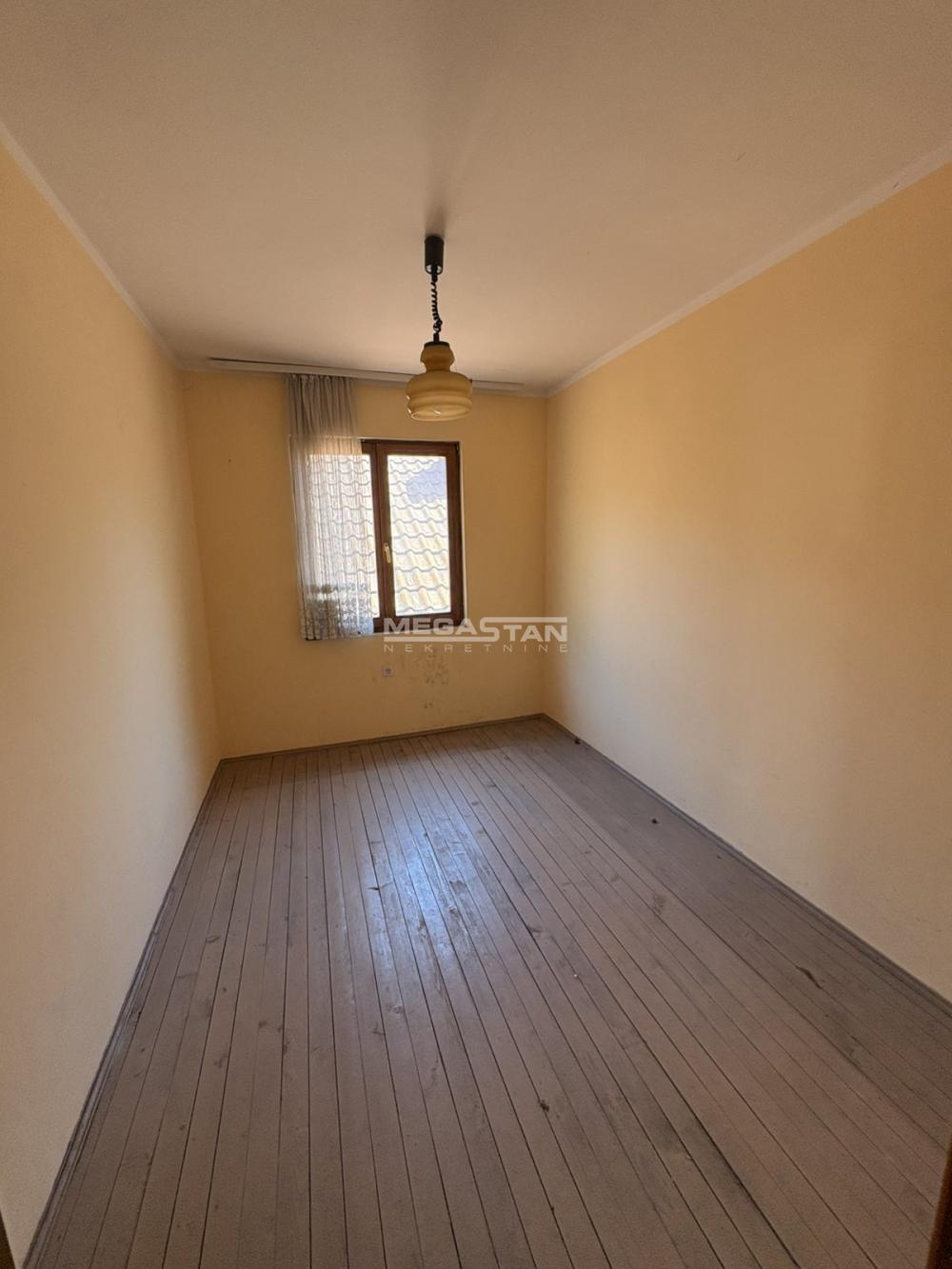 Kuća Prodaja Beograd Kuća Prodaja Beograd Mali Mokri Lug 414 m2