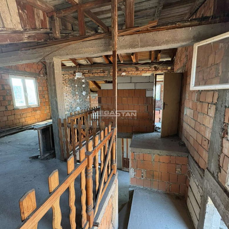 Kuća na prodaju, Mali Mokri Lug, Beograd, 414m², 320.000 €
