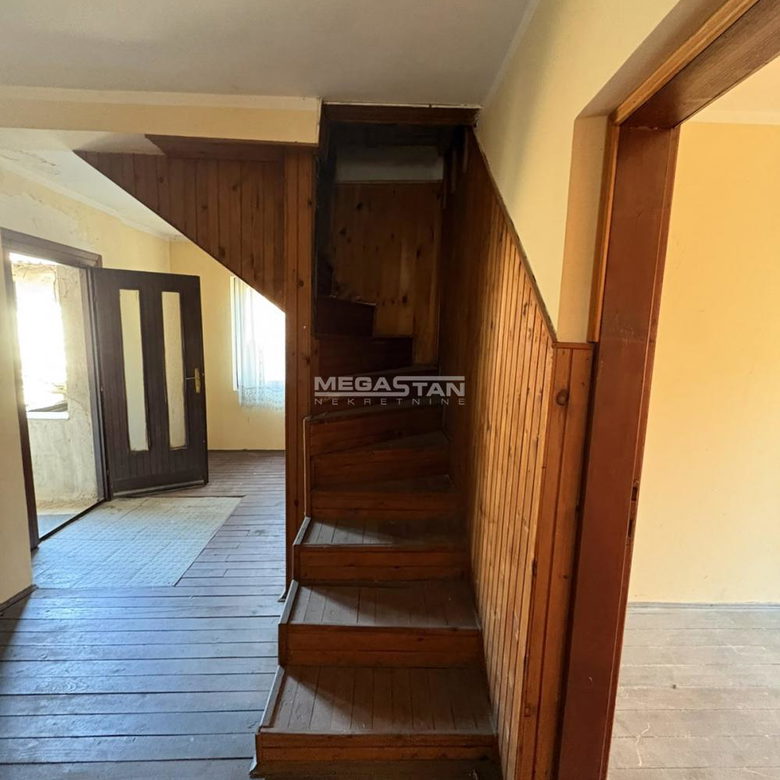 Kuća Prodaja Beograd Mali Mokri Lug 414 m2