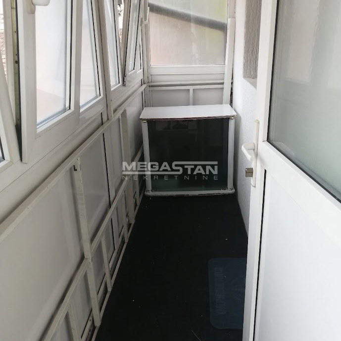 Jednoiposoban stan na prodaju, Bulbulder, Beograd, 37m², 106.000 €