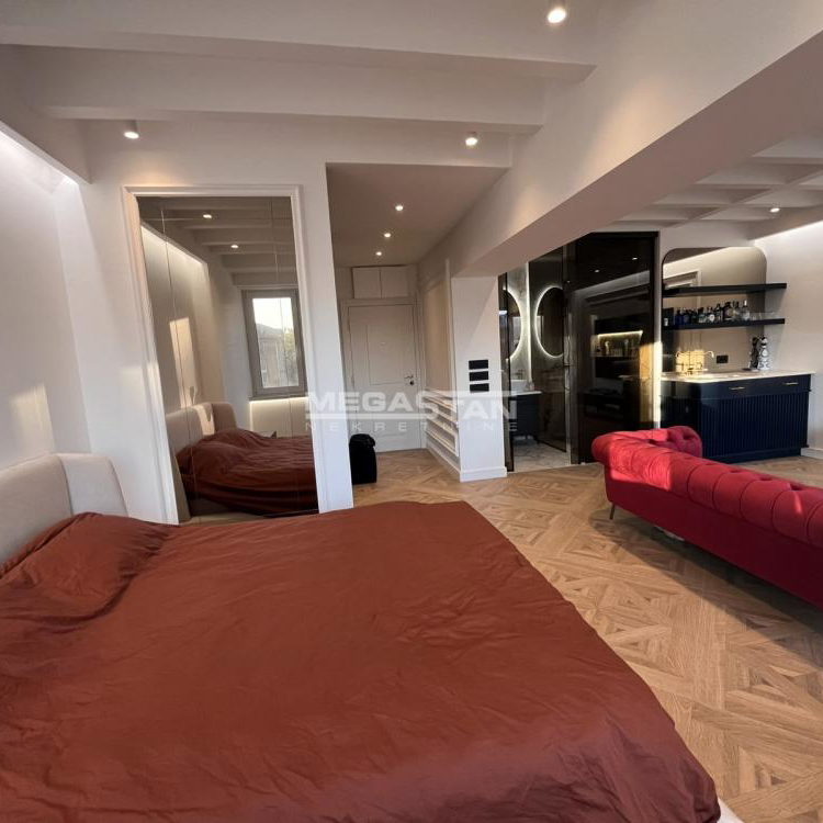 Jednosoban stan na prodaju, Terazije, Beograd, 38m², 1. sprat, 247.000 €