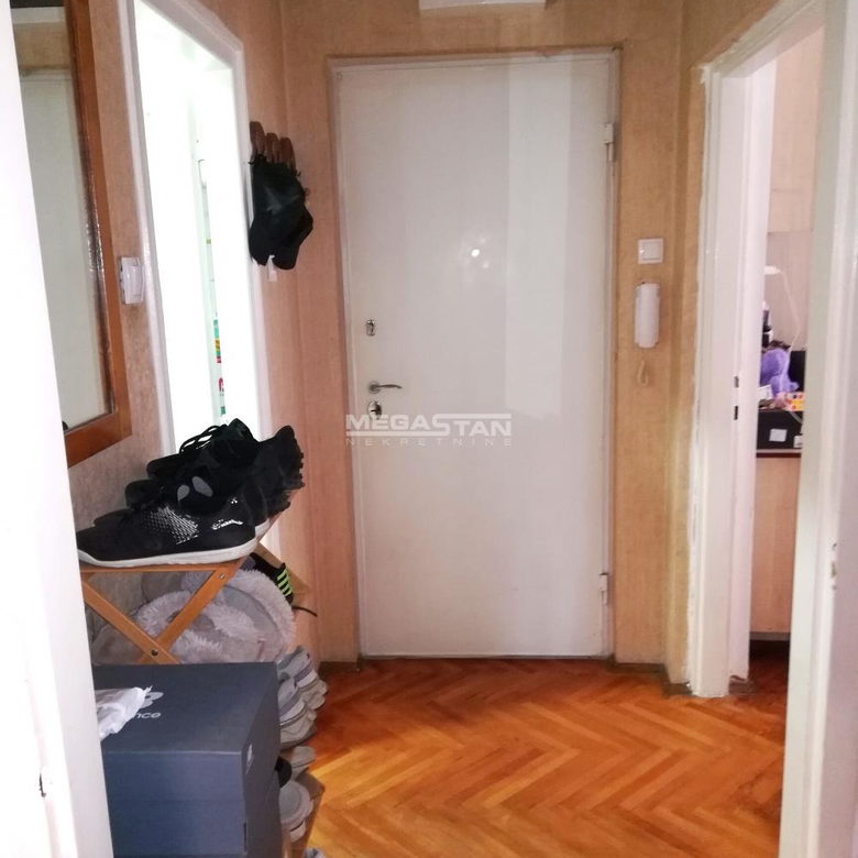 Stan Prodaja Beograd Karaburma 55 m2
