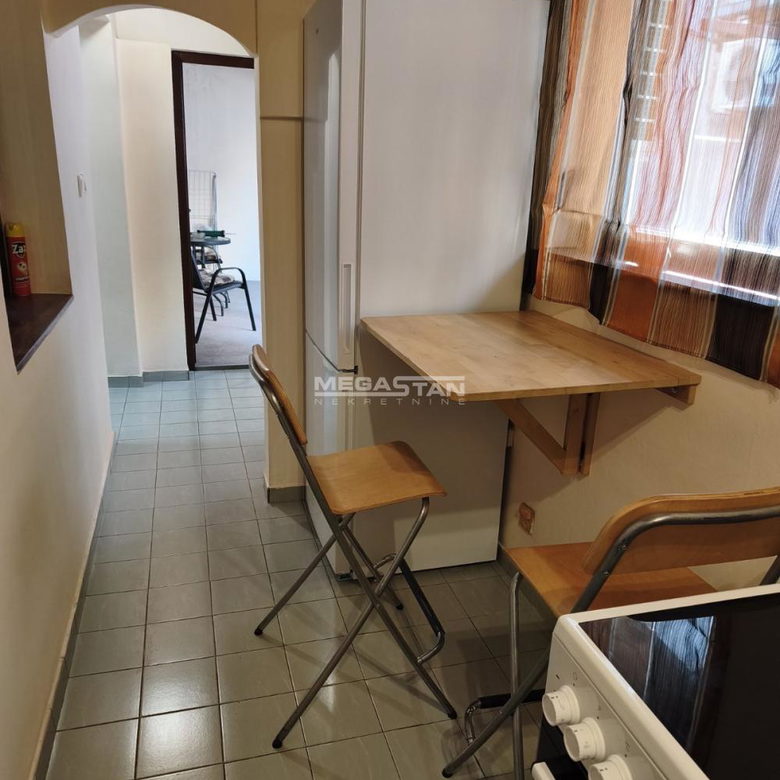 Dvoiposoban stan za izdavanje, Lekino Brdo, Beograd, 45m², 480 €/mes