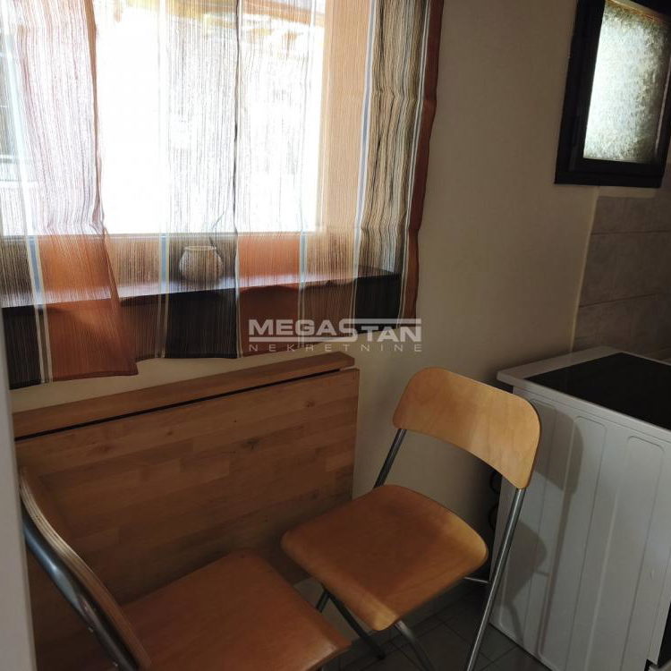 Dvoiposoban stan za izdavanje, Lekino Brdo, Beograd, 45m², 480 €/mes