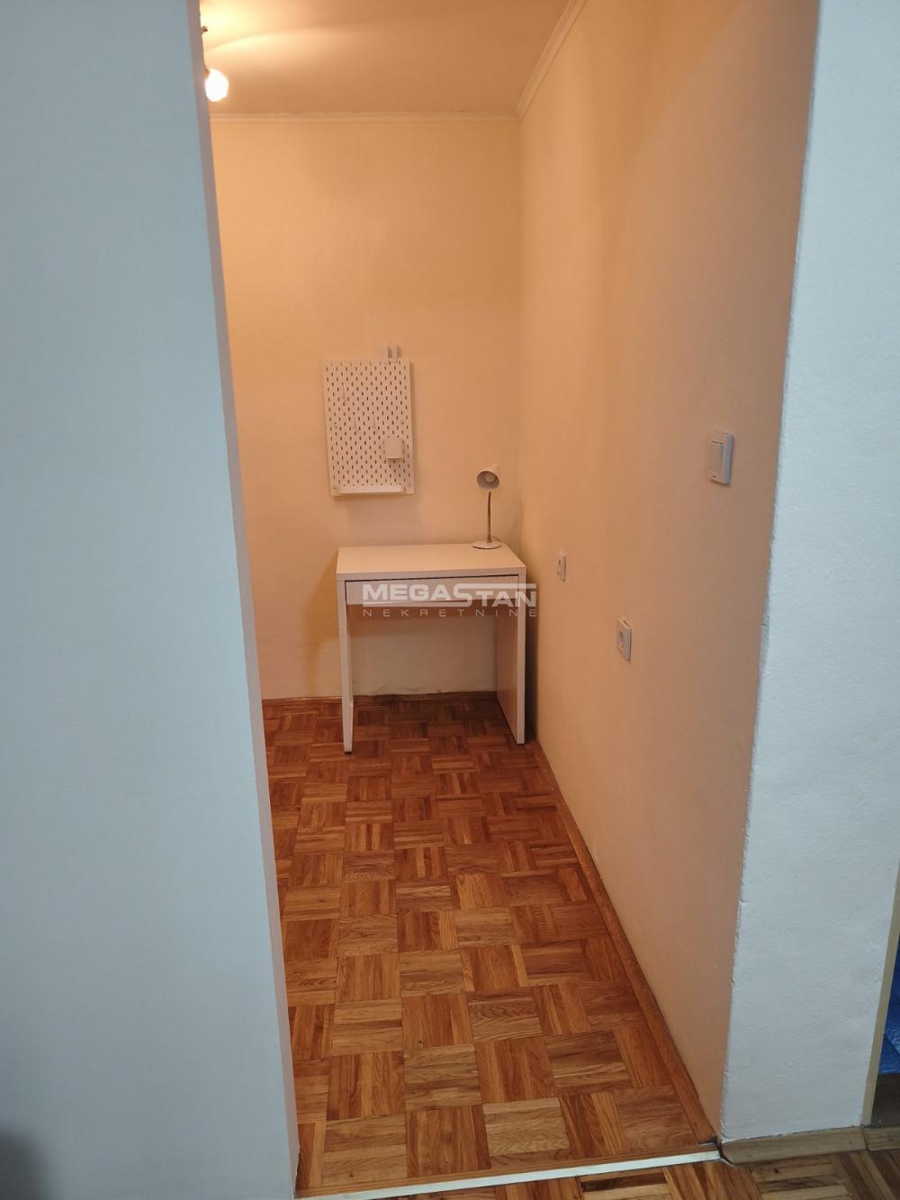 Dvoiposoban stan za izdavanje, Lekino Brdo, Beograd, 45m², 480 €/mes