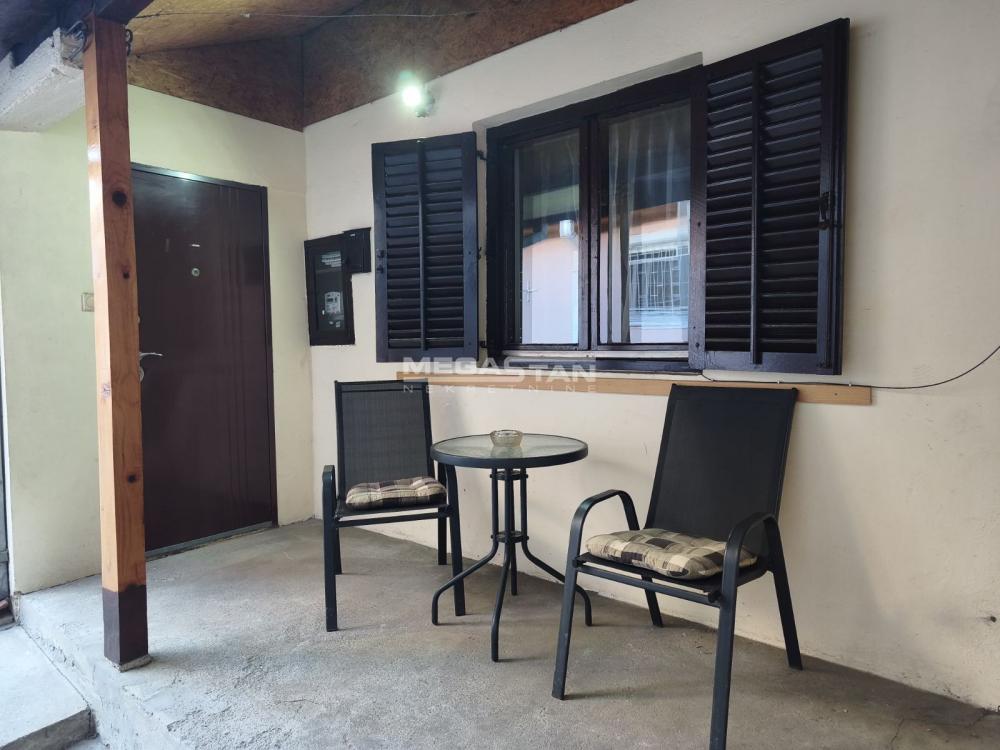 Dvoiposoban stan za izdavanje, Lekino Brdo, Beograd, 45m², 480 €/mes