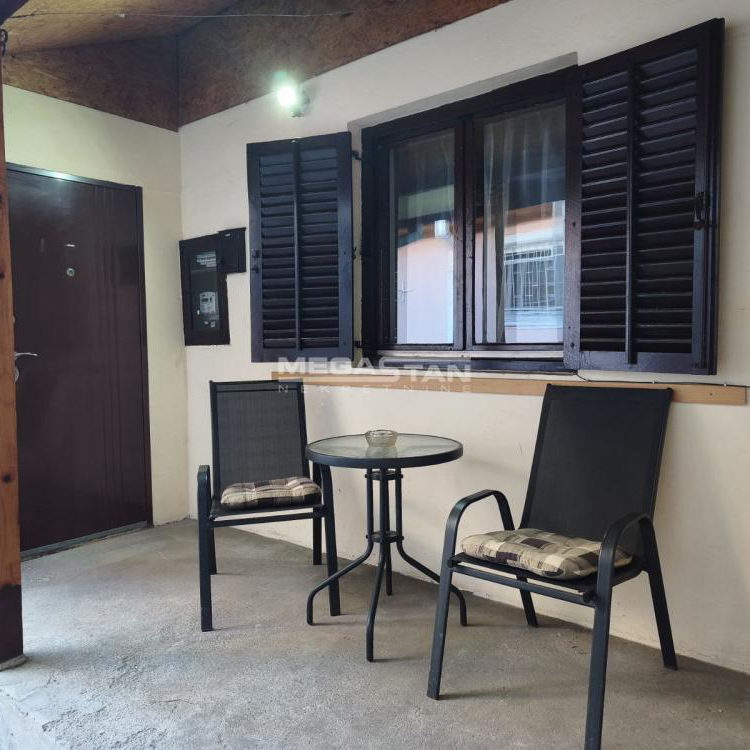 Dvoiposoban stan za izdavanje, Lekino Brdo, Beograd, 45m², 480 €/mes