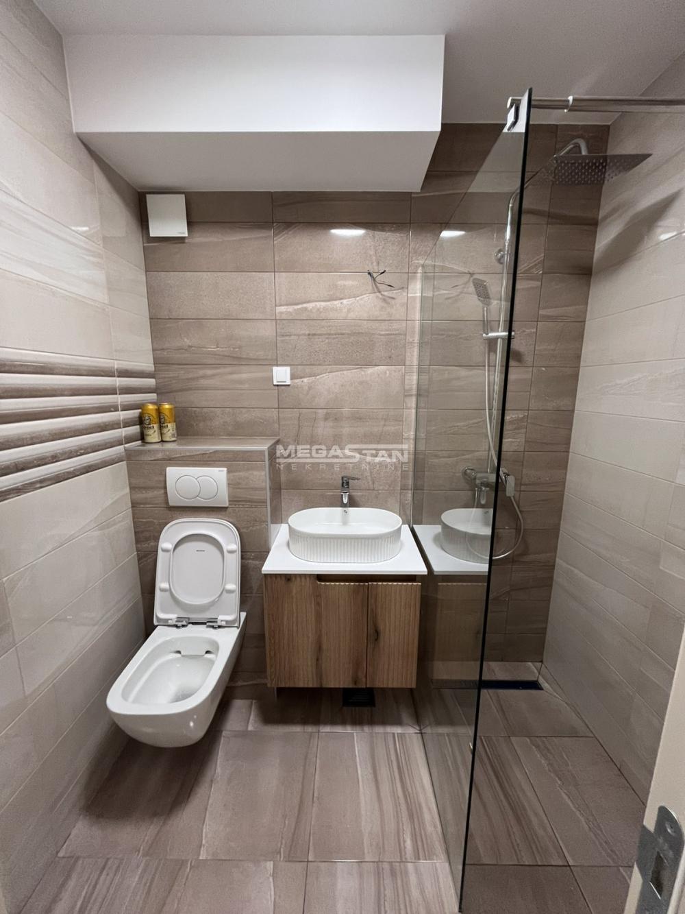Četvorosoban stan na prodaju, Hram Svetog Save, Beograd, 93m², 650.000 €