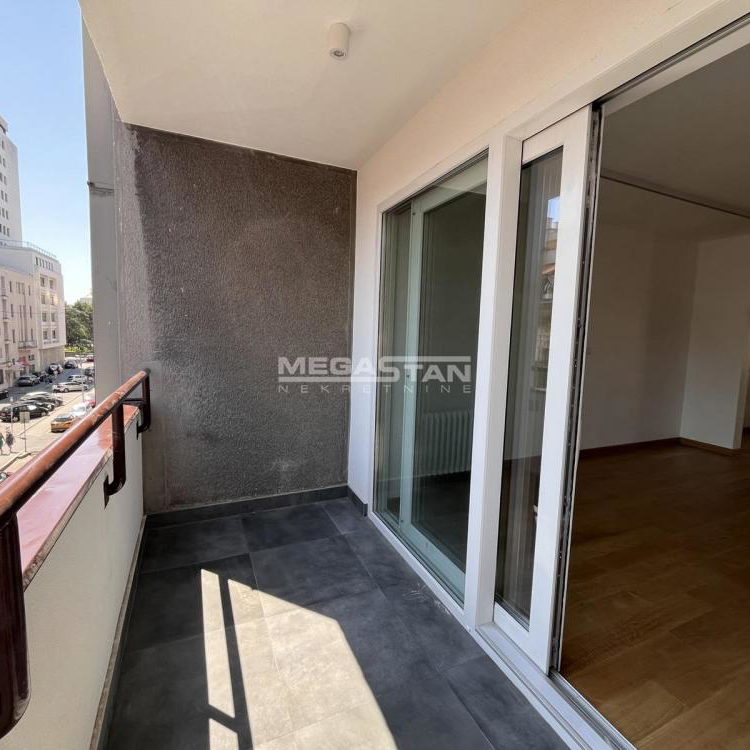 Četvorosoban stan na prodaju, Hram Svetog Save, Beograd, 93m², 650.000 €